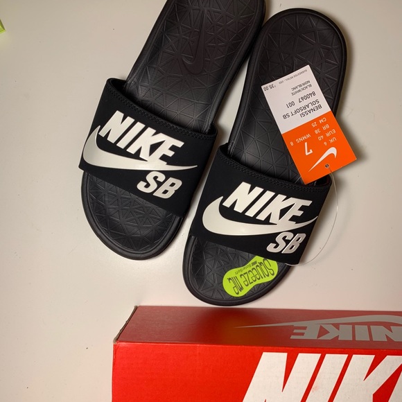 nike benassi solarsoft sb